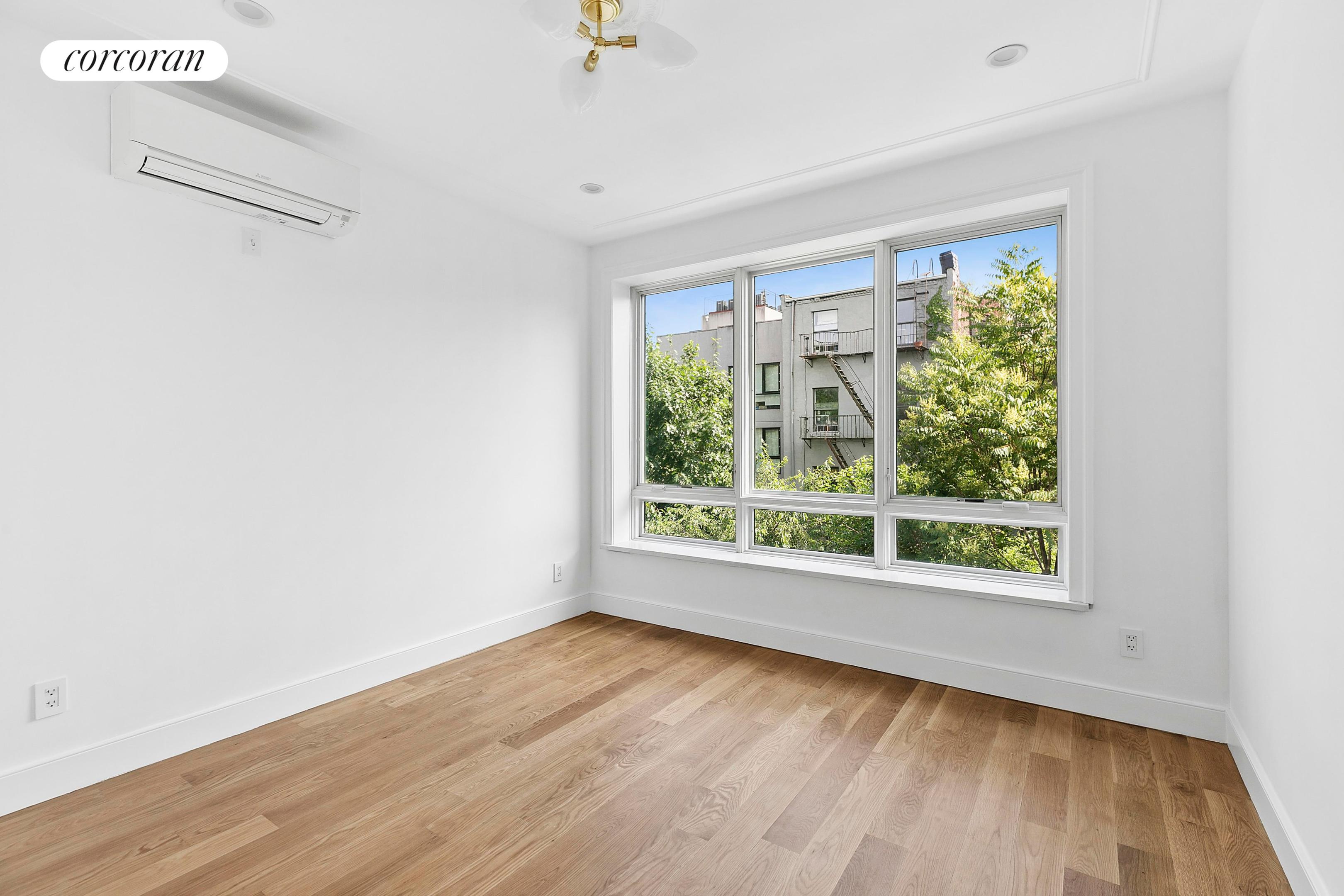 226 Hart Street #3B, Bedford-Stuyvesant, Brooklyn, NY 11206 - Property photo 3 of 23