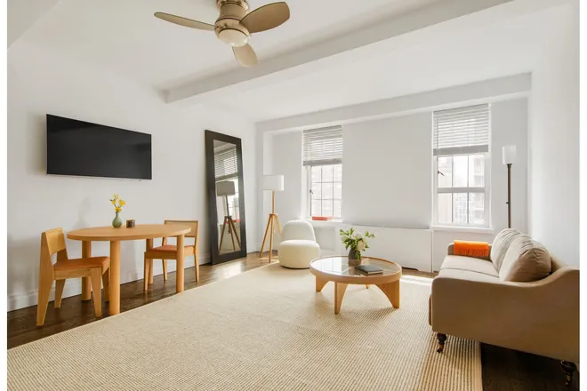 410 West 24th Street #15C, New York, NY 10011