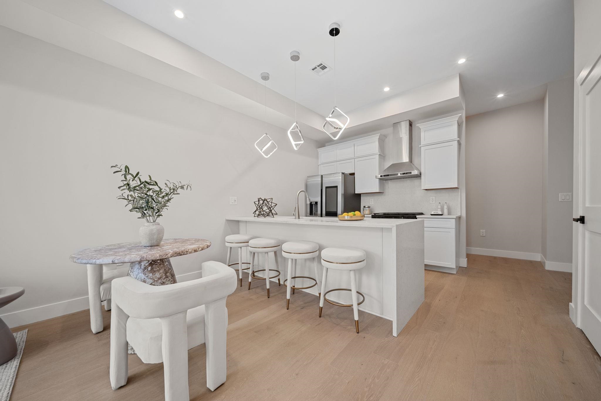31 GRAHAM Street, Jersey City, JC Heights, NJ 07307 - Property photo 2 of 22