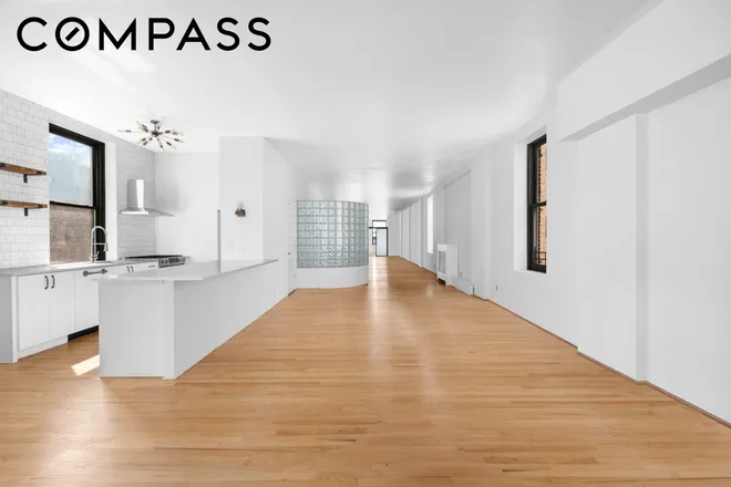 714 Broadway #10, New York, NY 10003