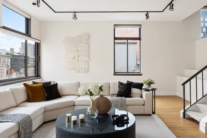 77 BLEECKER Street #812, New York, NY 10012