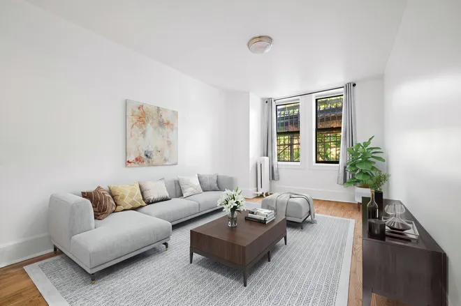 834 RIVERSIDE Drive #1E, New York, NY 10032