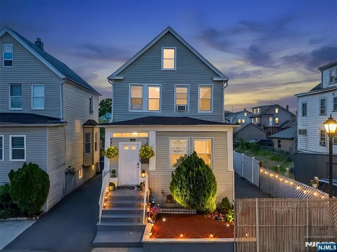 14-16 Dey, Paterson, NJ 07503