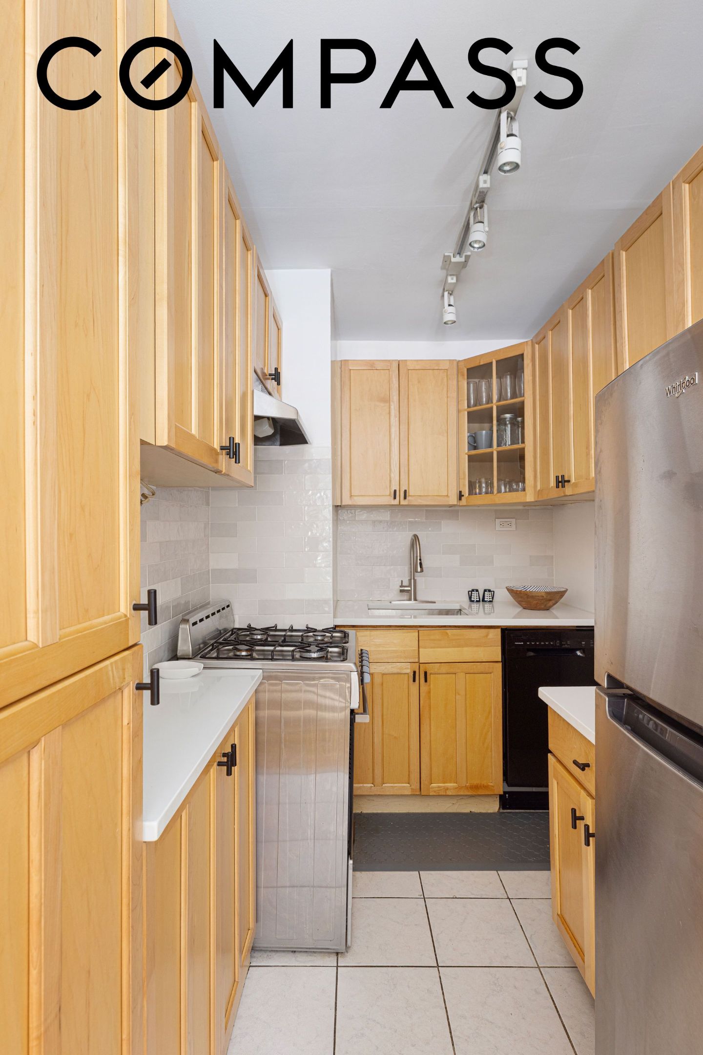 230 Jay Street #2E, Downtown Brooklyn, Brooklyn, NY 11201 - Property photo 5 of 9