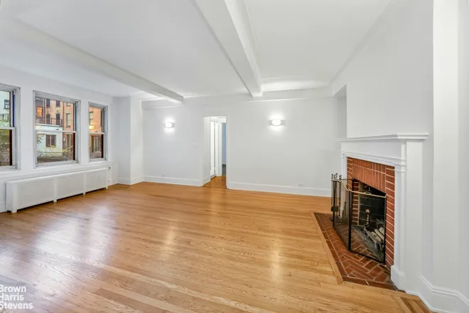 315 East 68th Street #2P, New York, NY 10065