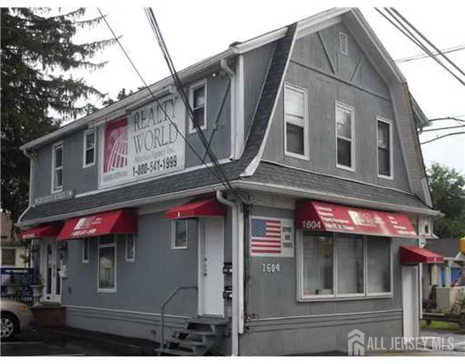 1604 State Route 27 Route, Edison, NJ 08817