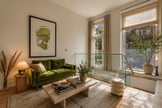330 GRAND Street #1, New York, NY 10002