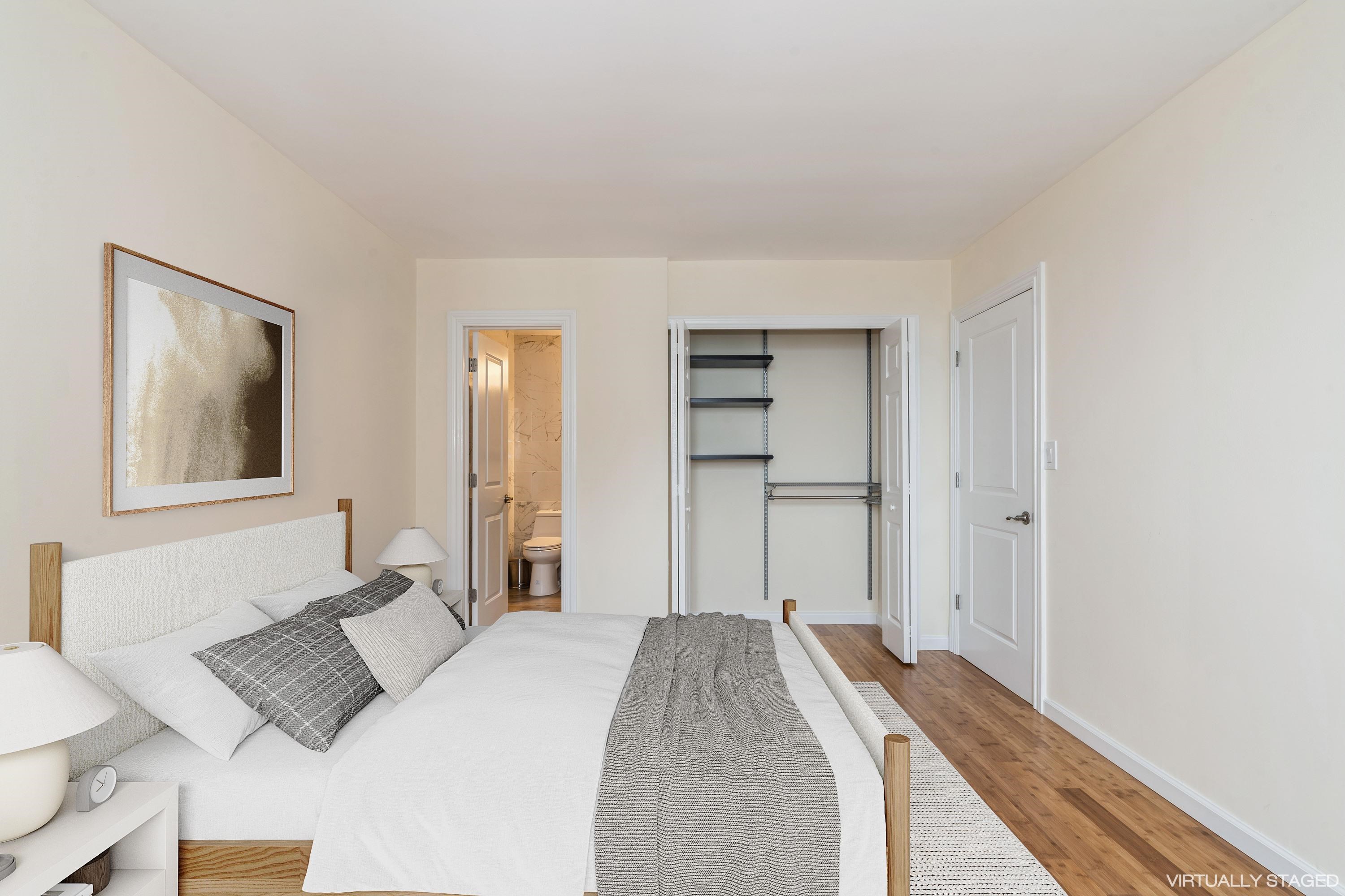 100 MANHATTAN Avenue, Union City, Union City, NJ 07087 - Property photo 2 of 22