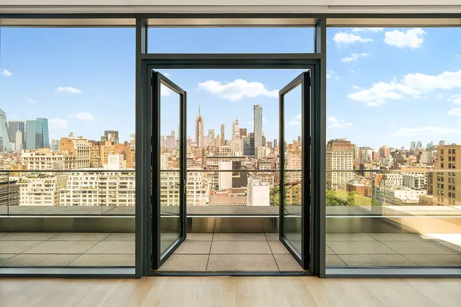 21 East 12th Street #PHA, New York, NY 10003