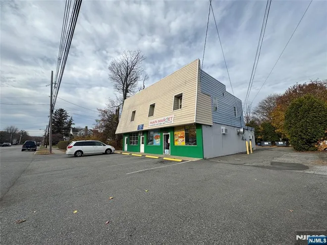 37-39 Main, Roxbury Township, NJ 07876