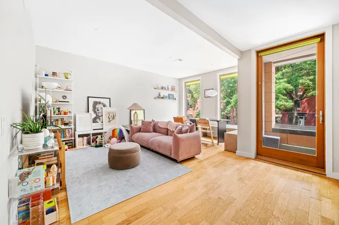 186 8th Street #2B, Brooklyn, NY 11215