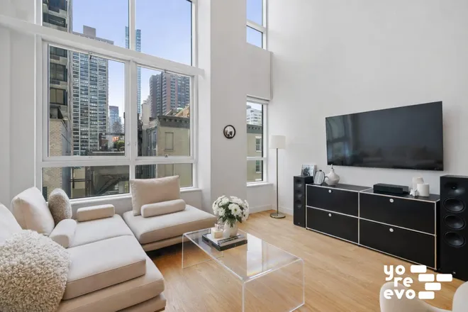 301 East 61st Street #3D, New York, NY 10065