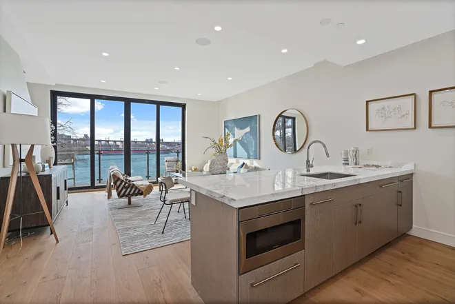 21-31 Shore Boulevard #3C, Ditmars Steinway, NY 11105