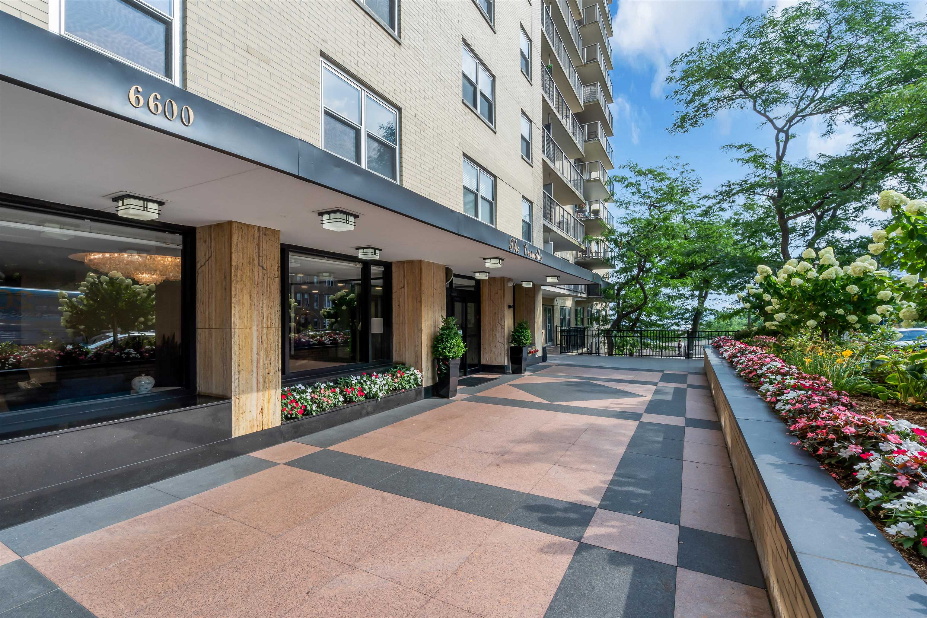 6600 Boulevard EAST, West New York Town, West New York, NJ 07093 - Property photo 2 of 29