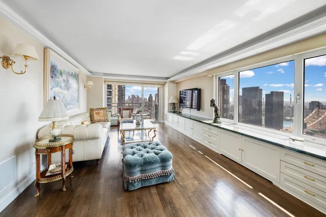 303 East 57th Street #30F, New York, NY 10022