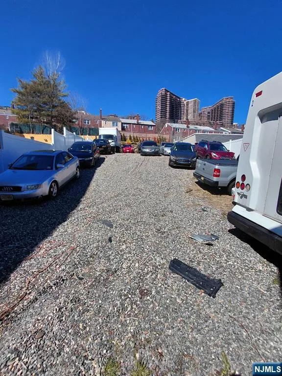 830 River, Edgewater, NJ 07020