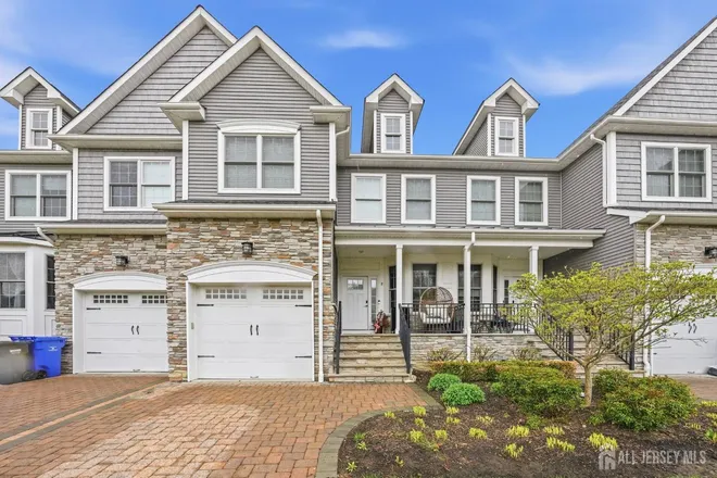 3 Horan Court, Woodhaven Village Sec 2, NJ 08857