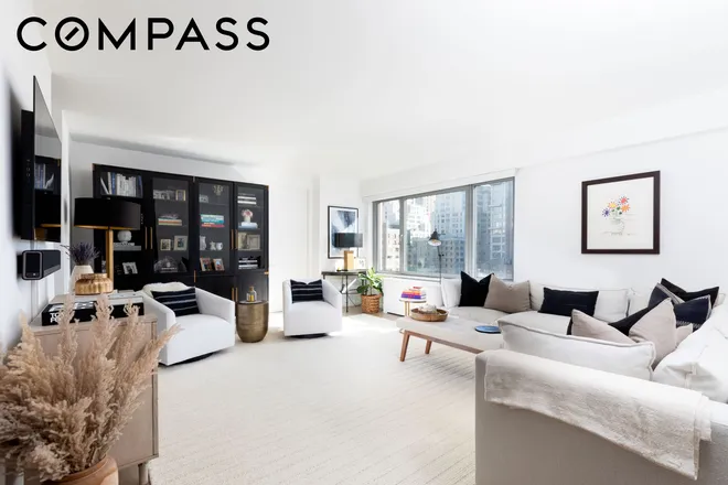 200 East 62nd Street #10C, New York, NY 10065