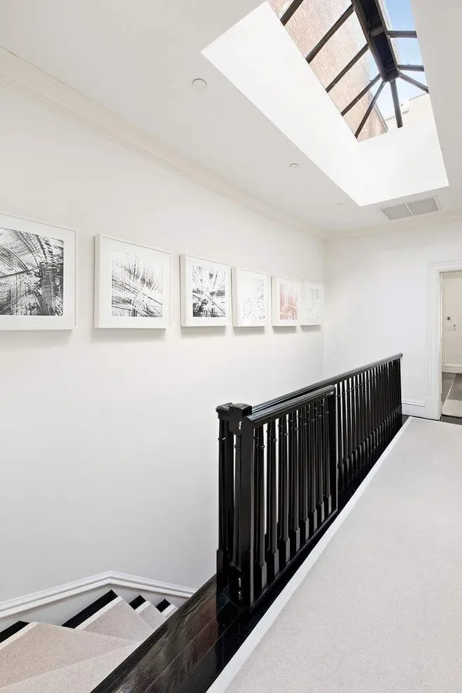10 East 73rd Street, New York, NY 10021