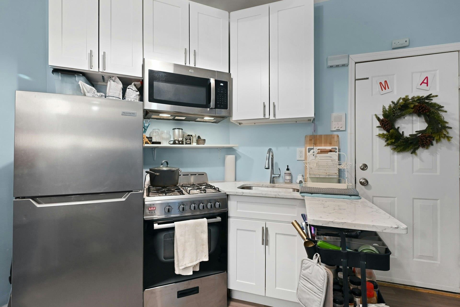 21 66th Street, West New York Town, West New York, NJ 07093 - Property photo 2 of 11