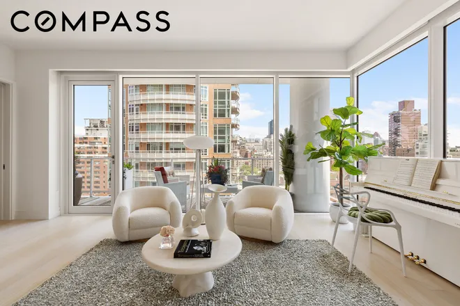 200 East 59th Street #10C, New York, NY 10022