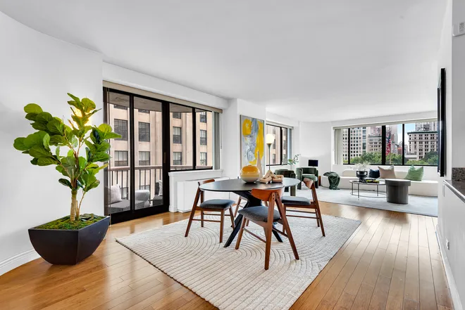 45 East 25th Street #9B, New York, NY 10010