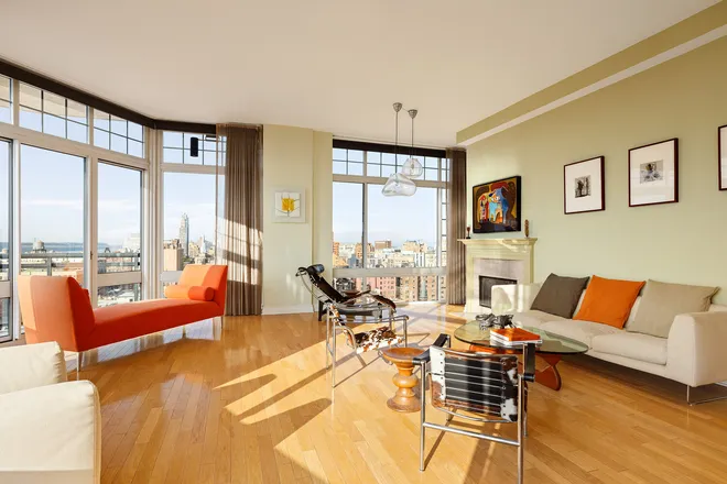 272 West 107th Street #PHB, New York, NY 10025