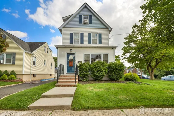 625 2nd Street, Equator Park, NJ 08812