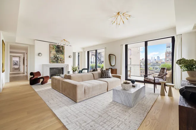 142 West 21st Street #PH11, New York, NY 10011