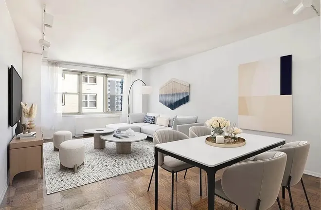 305 East 24th Street #9N, New York, NY 10010
