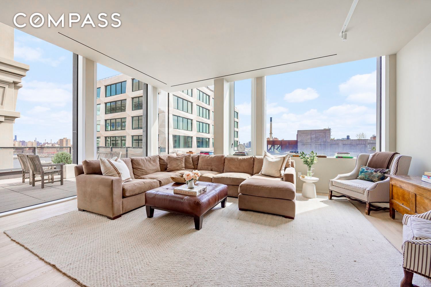 168 Plymouth Street #PHC, DUMBO, Brooklyn, NY 11201 - Property photo 4 of 36