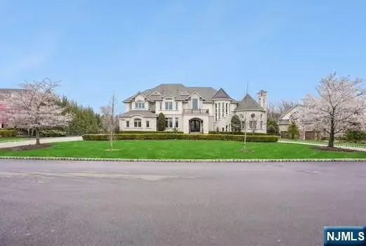 56 Force Hill, Livingston, NJ 07039