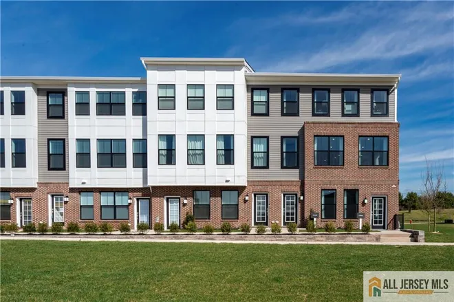 338 Cora Bergen Boulevard, Hopewell Parc, NJ 08534