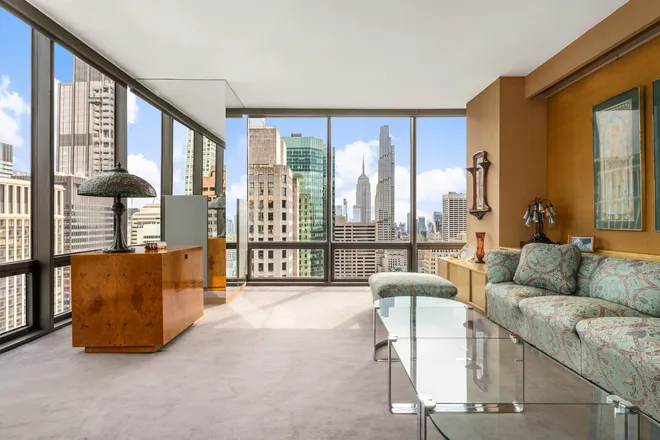 641 5th Avenue #38E, New York, NY 10022