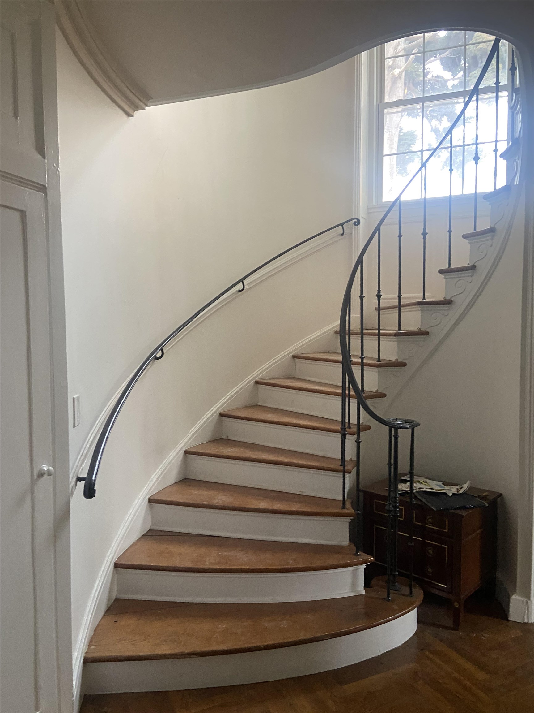 725 ELIZABETH Avenue, Newark City, Newark, NJ 07112 - Property photo 4 of 10
