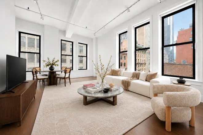 43 East 30th Street #9B, New York, NY 10016