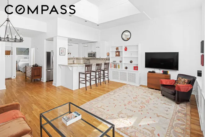 23 East 10th Street #PHA, New York, NY 10003