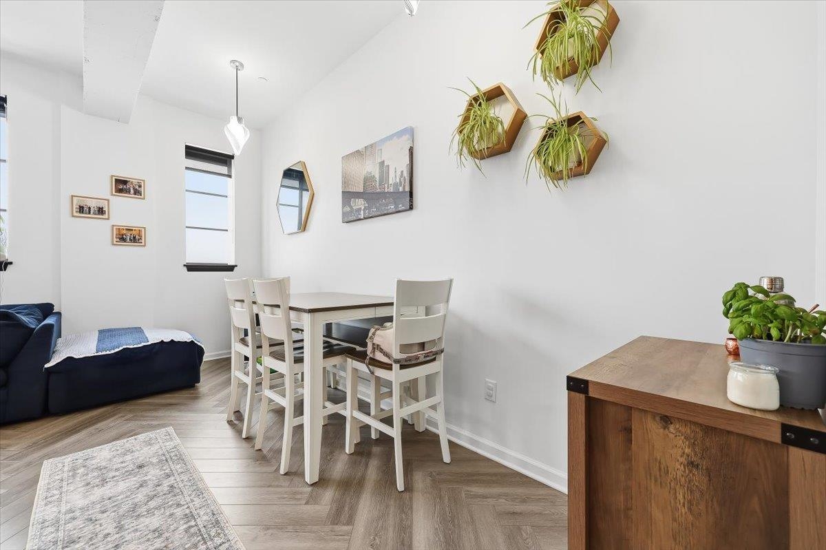 142 CHARLES Street, Jersey City, JC Heights, NJ 07307 - Property photo 4 of 24