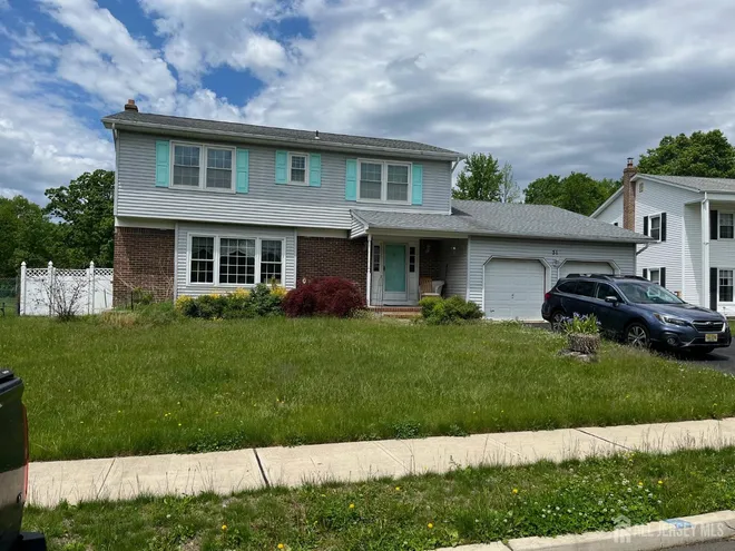 31 Junction Pond Lane, Lakeside Manor Sec 02, NJ 08852