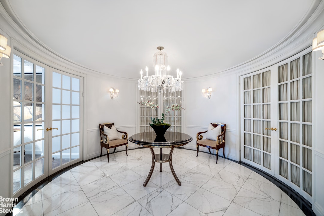 27 East 65th Street #9DE, Lenox Hill, Manhattan, NY 10065 - Property photo 5 of 14