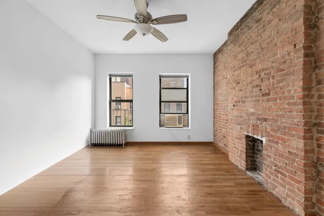 212 East 88th Street #5B, New York, NY 10128