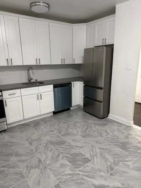 221 East 18th Street #1E, Brooklyn, NY 11226
