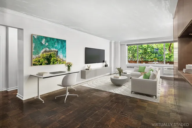 392 CENTRAL Park #2N, New York, NY 10025