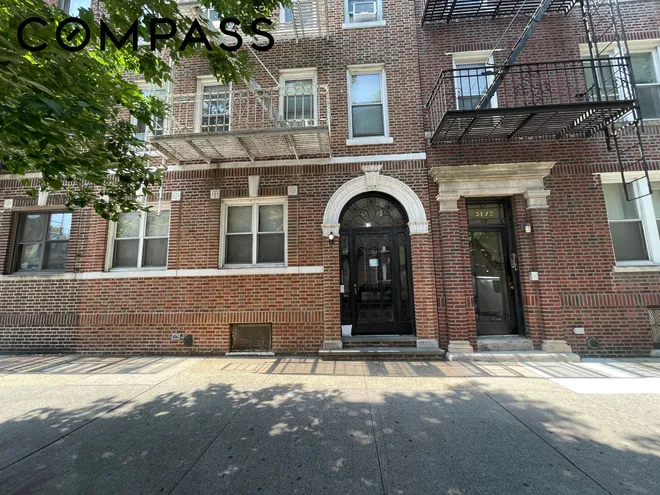 31-74 33rd Street, Astoria, NY 11106