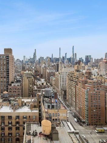 1065 PARK Avenue