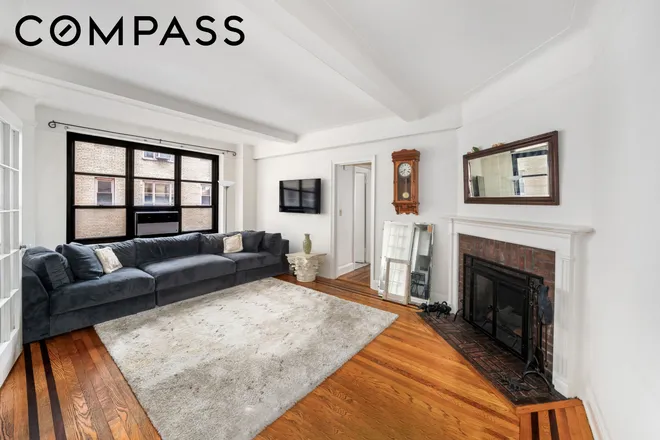 235 East 22nd Street #12T, New York, NY 10010