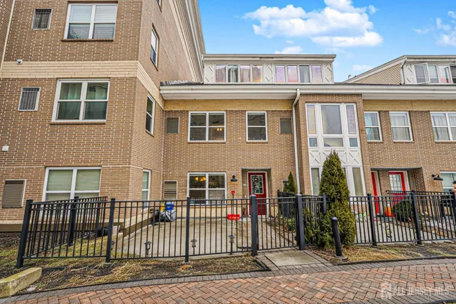 358 Rector Street #308, Admiral, NJ 08861