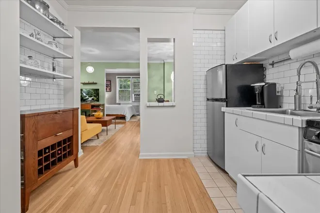 1125 LORIMER Street #2J, Brooklyn, NY 11222