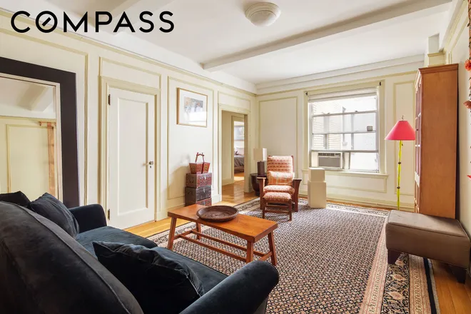 150 East 49th Street #9E, New York, NY 10017