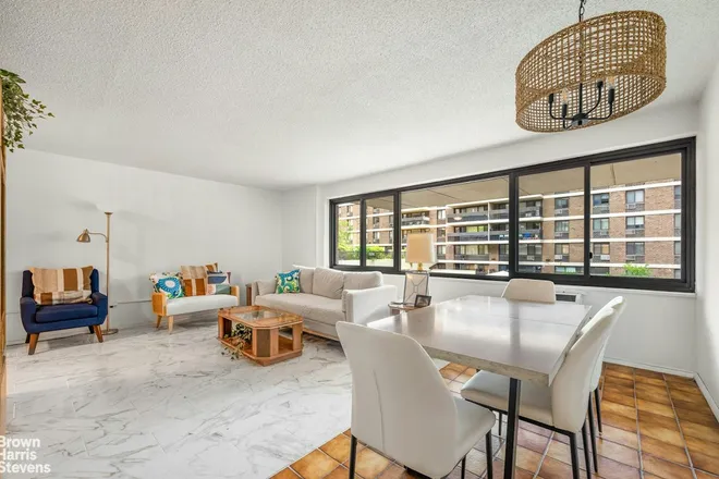 90 BEEKMAN Street #3J, New York, NY 10038